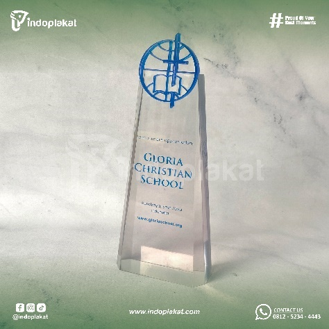 Plakat Cinderamata Sekolah Gloria Christian School Surabaya